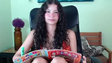 Snapshot of chalonvera chatting on May 2026 08:18:02 PM Chalon online show from May 2026 08:18:02 PM