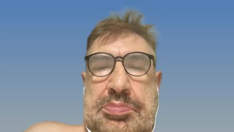 Snapshot of champsex305610 chatting on December 2024 03:44:01 PM champsex305610 online show from December 2024 03:44:01 PM