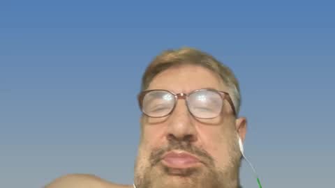 Snapshot of champsex305610 chatting on February 2025 06:53:01 PM champsex305610 online show from February 2025 06:53:01 PM