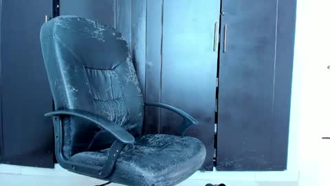 Kenji online show from April 2026 07:07:02 PM