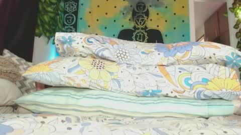 Chanel M. online show from November 2025 08:16:01 PM