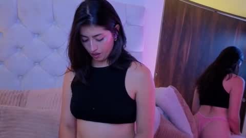 Chanell online show from November 2025 10:43:01 PM