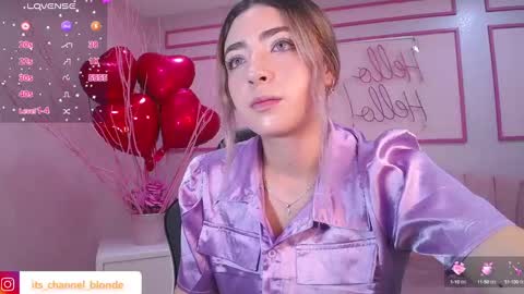 channel_blonde_a online show from February 2025 04:59:01 PM