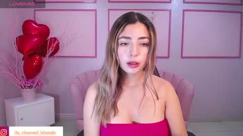 channel_blonde_a online show from February 2025 04:32:01 PM