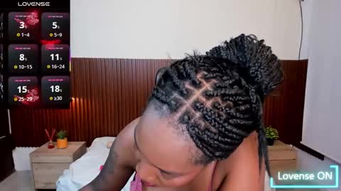 Snapshot of channel_brunette chatting on November 2025 08:18:01 PM Chanel online show from November 2025 08:18:01 PM