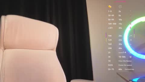 Snapshot of chantall_valkoba chatting on October 2025 04:38:01 AM Chantall online show from October 2025 04:38:01 AM