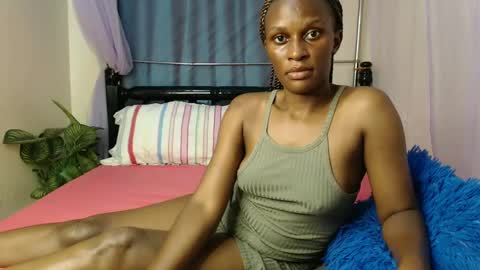 Snapshot of chantelsamz2 chatting on December 2024 11:47:01 AM Chantel online show from December 2024 11:47:01 AM