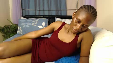 Snapshot of chantelsamz2 chatting on December 2024 08:04:01 PM Chantel online show from December 2024 08:04:01 PM