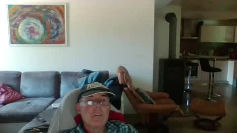 charles6064 online show from July 2026 11:17:02 AM