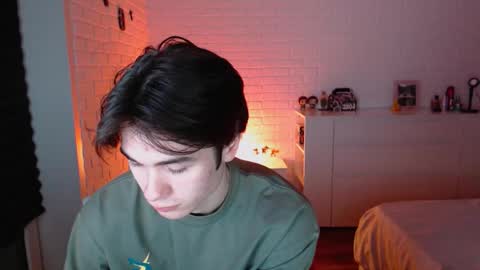 charleshanson69 online show from October 2025 05:31:01 PM