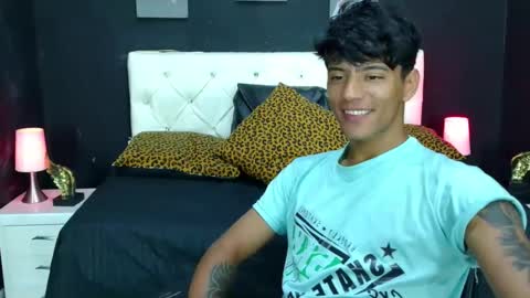 Snapshot of charlie_oconnor chatting on December 2024 03:27:02 AM Charlie oconnor online show from December 2024 03:27:02 AM