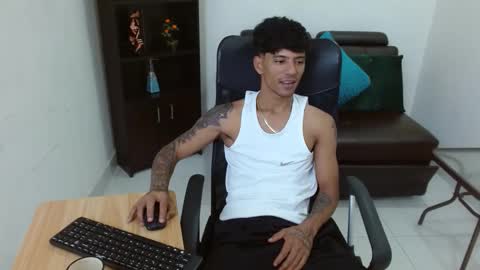 Snapshot of charlie_oconnor chatting on December 2024 04:13:01 AM Charlie oconnor online show from December 2024 04:13:01 AM