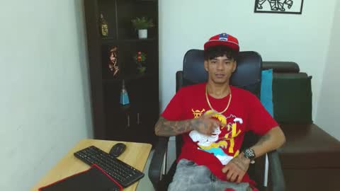 Snapshot of charlie_oconnor chatting on December 2024 02:49:02 AM Charlie oconnor online show from December 2024 02:49:02 AM