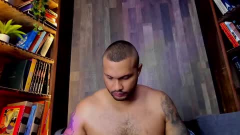 CharlieGrifinX online show from May 2026 09:23:01 PM