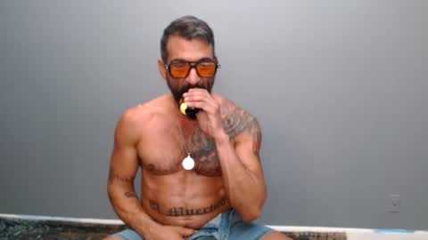 Snapshot of charlieprospect chatting on November 2025 12:32:01 AM Charlie Prospect online show from November 2025 12:32:01 AM