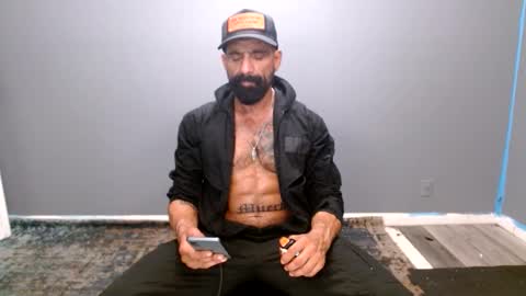 Snapshot of charlieprospect chatting on December 2025 01:54:01 AM Charlie Prospect online show from December 2025 01:54:01 AM