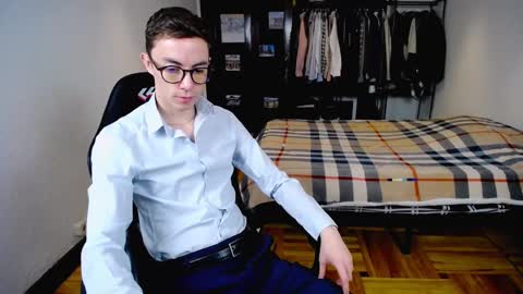 carlos reyes online show from February 2025 08:28:01 AM