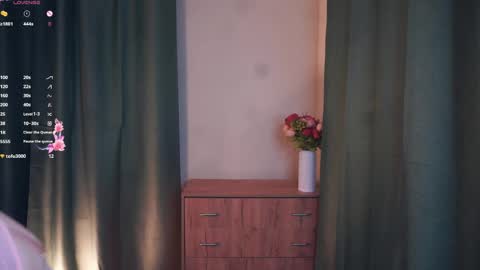 Yumi online show from April 2026 07:44:01 PM