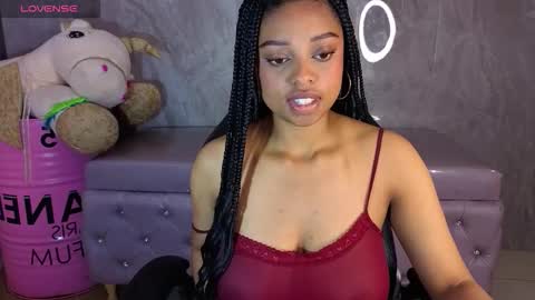 Charlote  online show from February 2026 12:31:01 PM