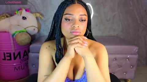 Charlote  online show from April 2026 01:14:01 PM