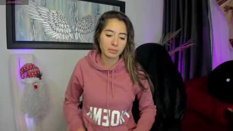 Charlote online show from December 2025 11:37:02 AM