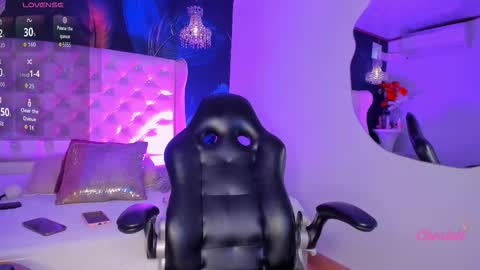 Charlott online show from February 2026 09:42:01 PM