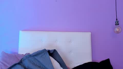 Snapshot of charlotte1117 chatting on January 2026 07:49:02 PM Char 3 online show from January 2026 07:49:02 PM