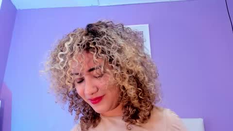 Snapshot of charlotte1117 chatting on January 2026 06:21:02 PM Char 3 online show from January 2026 06:21:02 PM