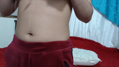 karinaa independent model online show from April 2026 01:08:01 AM