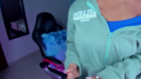 Charlotte  online show from March 2026 08:56:02 PM