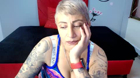 Snapshot of charlotte__gray chatting on November 2025 12:17:01 PM CHARLOTTE GRAY online show from November 2025 12:17:01 PM