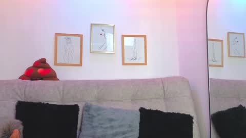 Snapshot of charlotte_copper chatting on June 2026 09:35:02 AM Charlotte online show from June 2026 09:35:02 AM