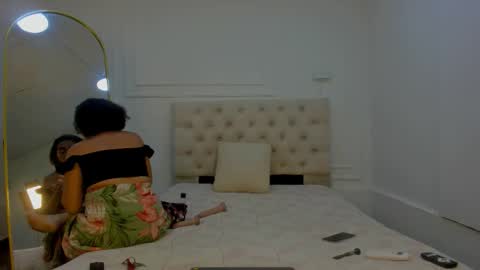 charlottte y dante online show from March 2026 03:43:02 AM