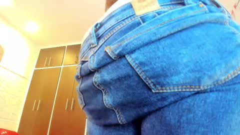 Charlotte Icee online show from February 2025 05:42:01 PM