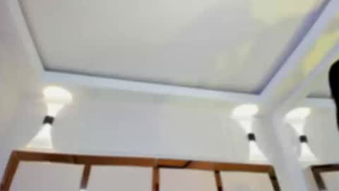 charlotte_line online show from September 2025 05:34:02 PM