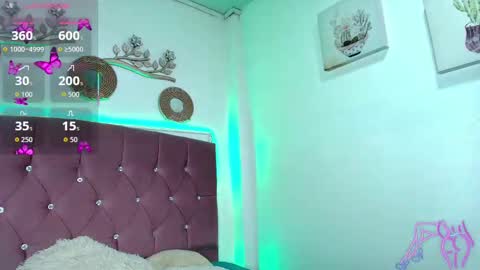 Snapshot of charlotte_walker1 chatting on November 2025 03:19:02 PM charlotte_walker1 online show from November 2025 03:19:02 PM