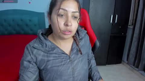 Snapshot of charlottee_lovee69 chatting on February 2025 11:41:02 PM Natalia online show from February 2025 11:41:02 PM