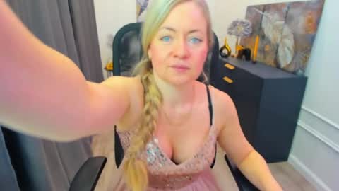 Charlotte online show from April 2026 11:59:01 AM