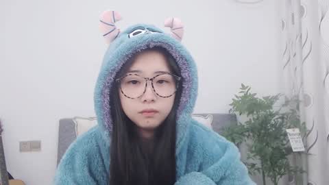 Snapshot of charlottelin chatting on January 2025 04:16:02 PM Charlotte online show from January 2025 04:16:02 PM