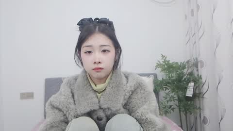 Snapshot of charlottelin chatting on January 2025 06:51:01 PM Charlotte online show from January 2025 06:51:01 PM