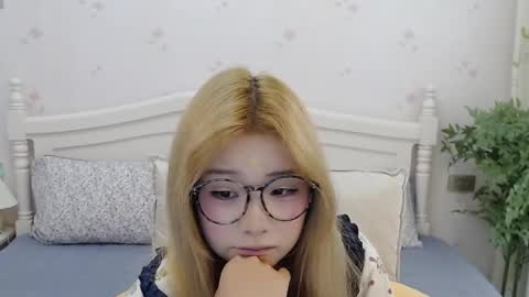 Snapshot of charlottelin chatting on October 2025 11:36:02 PM Charlotte online show from October 2025 11:36:02 PM