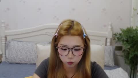 Snapshot of charlottelin chatting on October 2025 12:26:01 PM Charlotte online show from October 2025 12:26:01 PM