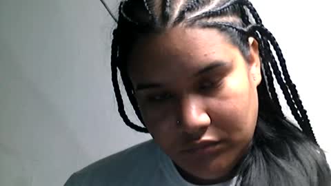 charlottequeen_21 online show from July 2026 12:23:01 PM