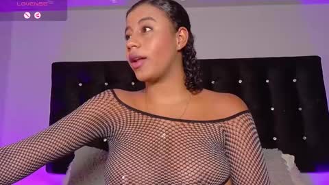 Snapshot of charlotterussel chatting on January 2025 05:28:02 PM charlotterussel online show from January 2025 05:28:02 PM