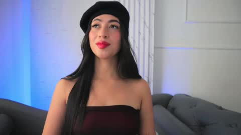 Snapshot of charlotterusso chatting on November 2025 12:49:01 PM Lauren Rus online show from November 2025 12:49:01 PM