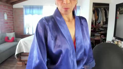 Snapshot of charlottewillson chatting on October 2025 05:21:01 PM Charlotte online show from October 2025 05:21:01 PM