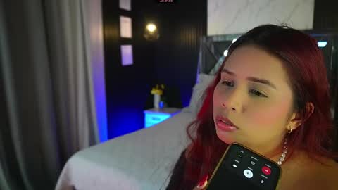 Snapshot of charlottte_001 chatting on August 2026 03:08:02 AM charlotte online show from August 2026 03:08:02 AM