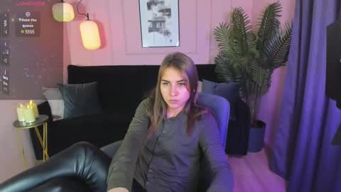 Snapshot of charmbianca chatting on February 2025 12:00:02 PM Bianca online show from February 2025 12:00:02 PM