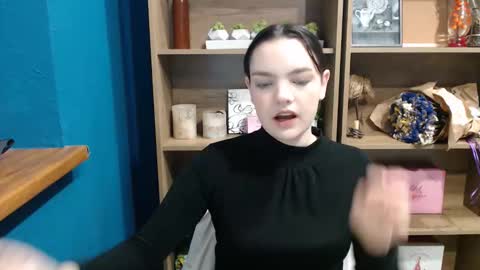 Snapshot of charmbite chatting on December 2025 07:28:01 AM Julliette online show from December 2025 07:28:01 AM