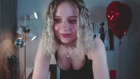 Michelle  online show from March 2026 12:52:02 PM